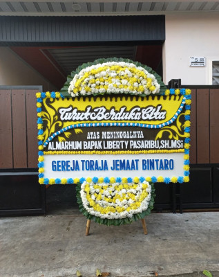 Papan Bunga Duka di Naras Hilir
